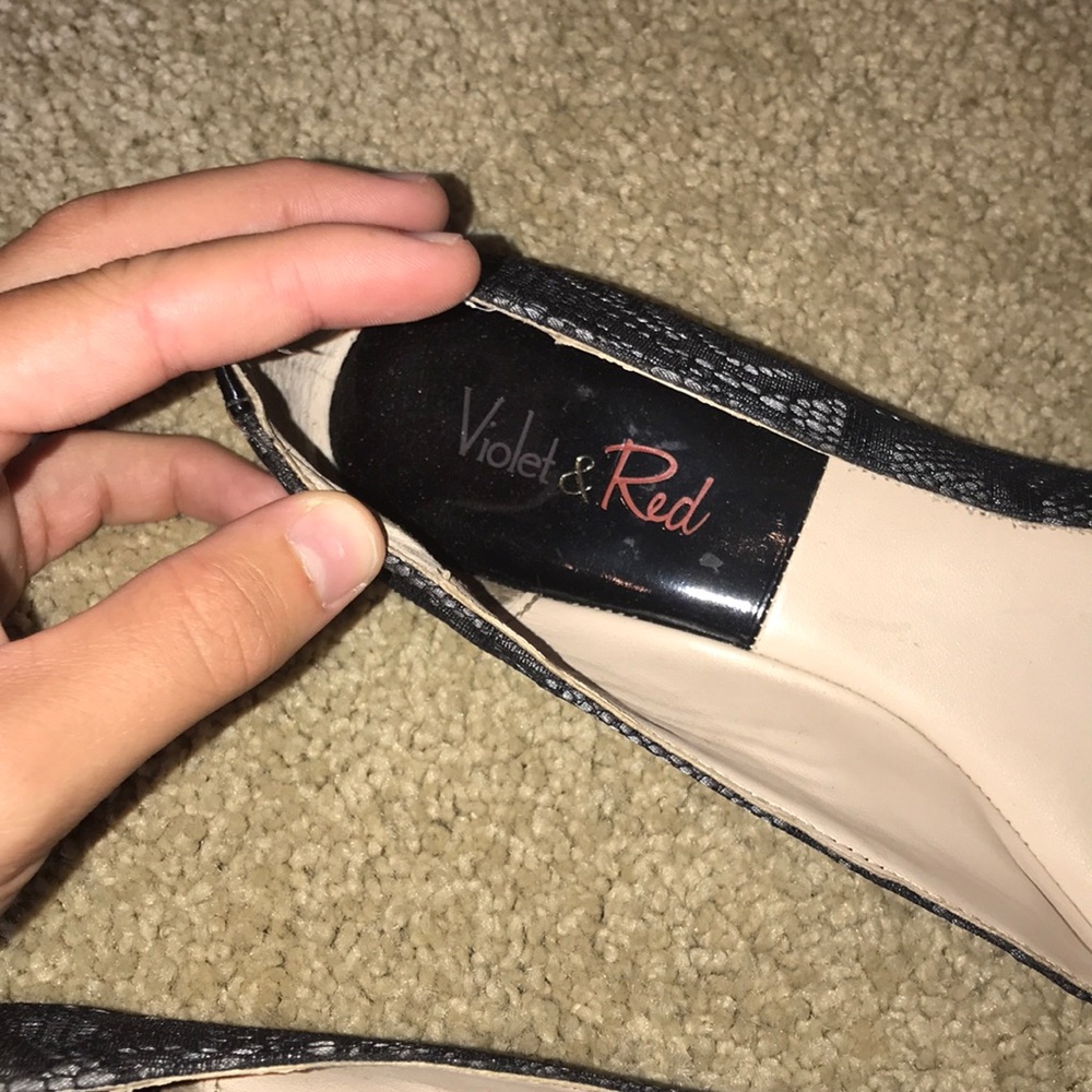 Violet & Red Flats - Picture 4 of 8